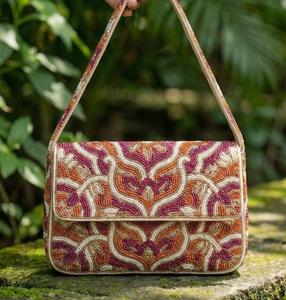 Artistic Handmade Seed Beaded <b>Crossbody</b> <b>Bag</b> Embroidered <b>Pink</b> Floral Design Fashion Boutique Women Evening Shoulder <b>Bag</b> Wedding - Product Image 4