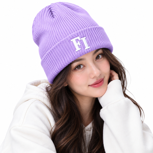 Bonnets d'hiver personnalisés de haute qualité avec logo, broderie 3D, unisexe, chauds, en tricot extensible, style Y2K, fournisseur en gros de mode streetwear aux États-Unis - Product Image 2