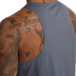 Débardeur Sportif Gris Uni à Séchage Rapide pour Homme, Col Rond, Tricoté, Sans Manches, pour l'Entraînement (Vente en Gros) - Product Image 4