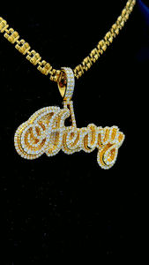 Nombre personalizado Moissanite colgante con chapado en oro Hip Hop Rock estilo Iced Out joyería para esposa novia regalo para seres queridos - Product Image 4