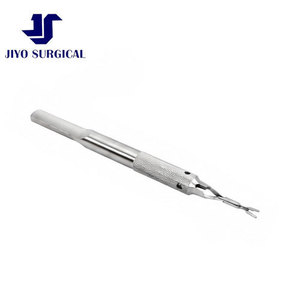 Pinces préhensoirs ophtalmiques Akahoshi Combo 4 3/4'' à manche droit, à action croisée, mâchoires de préhension 3,0 mm - Product Image 2