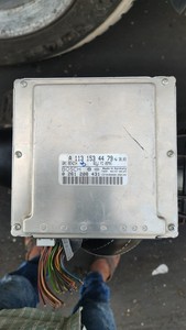 ใช้บริการ Hisa Enterprises สำหรับโมดูลควบคุมอิเล็กทรอนิกส์ E-Class S-Class ECU ECM A1131539679 0261208431 - Product Image 5