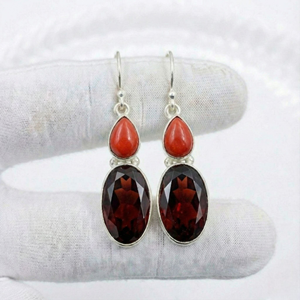 Boucles d'oreilles pendantes pour femmes en argent sterling 925 massif, faites à la main, avec plusieurs pierres précieuses, serti clos, grenat rouge et corail - Product Image 2