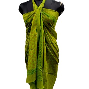 Pañuelo de algodón indio hecho a mano, material modal de verano, estampado floral a mano, pareo, sarong, ropa de playa sexy - Precio al por mayor - Product Image 1