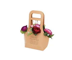奢华粉红玫瑰包装纸纸板礼品鲜花礼品袋厂家销售花纸玫瑰袋挂在墙纸盒上