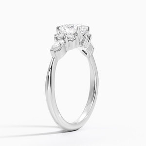 แหวน BOJ รุ่น 043 ทรงวงรี เงินแท้ 925 ประดับเพชร Luxe Nadia และเคลือบโรเดียม แหวนแต่งงาน 2 กะรัต สี D ความสะอาด VVS1 มอยส์ซาไนต์ รับรองโดย GRA - Product Image 2