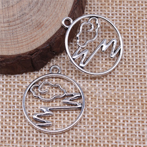Breloque Éclair Nuage de Foudre 25x22mm en Alliage de Zinc Argent Vieilli, Cercle Ajoure pour Collier de Météorologue - Product Image 2