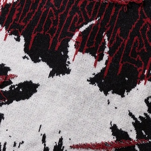 Pull en tricot noir pour homme avec imprimé lettres rouges et ourlet effiloché, manches longues, vêtement d'hiver, style urbain américain, USA - Product Image 6