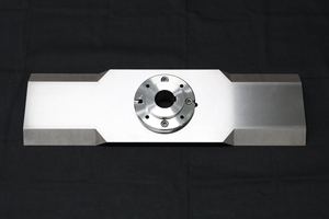 ชิ้นส่วนและบริการของเครื่องจักรซีเอ็นซีชนิดลวด EDM แบบกำหนดเองได้ความแม่นยำสูง - Product Image 4