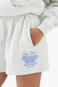 Conjunto de Sudadera con Capucha y Pantalones Cortos Personalizados DTF para Mujer, Poliéster y Algodón, Ropa Casual Urbana, Estampado Personalizado OEM, Conjunto de Dos Piezas - Product Image 5