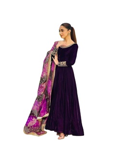 Lehenga de Seda Banarasi Hecha en Fábrica, Estilo Sirena, para Fiesta de Noche, Boda, Salwar Kameez Contemporáneo, Ropa Desi - Product Image 1