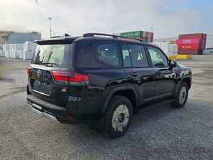 รถยนต์มือสองขายดี Toyota Land Cruiser 300 Station Wagon GXR SPORT 3.3L ดีเซล เกียร์ออโต้ - Product Image 4