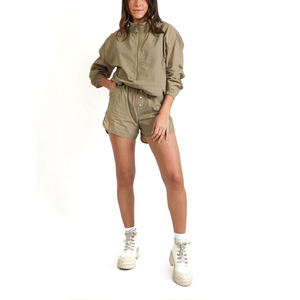 Conjunto corto de chaqueta cortavientos para mujer, novedad, para ciclismo y running, con logo personalizado, conjunto de pantalones cortos cortavientos de moda. - Product Image 5