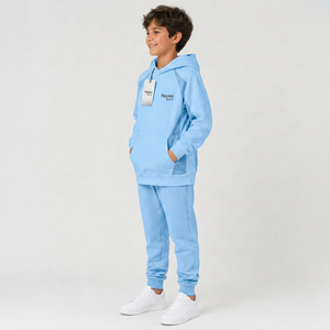 Sudadera moderna para niños con material suave, comodidad agradable y artesanía de calidad para uso diario en todas las estaciones. - Product Image 3