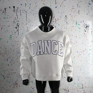 Sweat-shirt à col montant gris cendré DANCE, 100% coton, avec broderie appliquée, col large, info.clushsports - Product Image 4