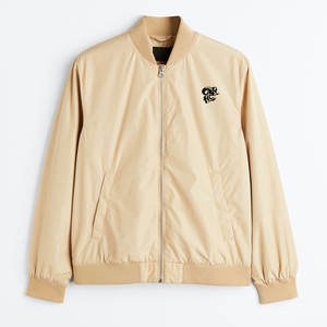 Chaqueta bomber informal de invierno para hombre con forro interior suave, costuras resistentes y calidad duradera. - Product Image 1