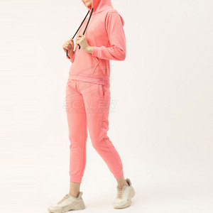 ชุดวิ่งผ้าเนื้อนุ่มคุณภาพพรีเมียม สำหรับการฝึกซ้อมในยิม การวิ่ง และสวมใส่ในชีวิตประจำวัน ด้วยดีไซน์ที่สวมใส่สบาย - Product Image 2