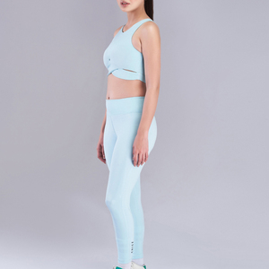 Nuevo Conjunto de Yoga de Estilo Simple en Oferta, con Logotipo y Talla Personalizados, Precio Económico, de Secado Rápido para Mujer, Ropa Deportiva para Gimnasio - Product Image 4