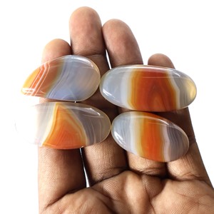 Cabujón de Ágata Naranja Banda Anaranjada Hecho a Mano, Corte Ovalado, Piedra Suelta con Juego de Color para Joyería, Patrón Curativo, Navidad - Product Image 1