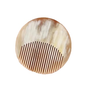 Peine de Cuerno Natural de Alta Calidad, Peine de Cuerno Artesanal Clásico, Peine de Cuerno Natural con Tacto de Terciopelo, Hecho a Mano - Product Image 5