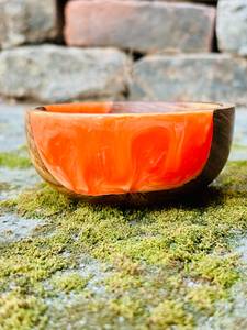 Bol à fruits en bois de haute qualité avec résine époxy, finition brillante, bol de service pour salade, bol décoratif en bois pour la table de la maison - Product Image 2