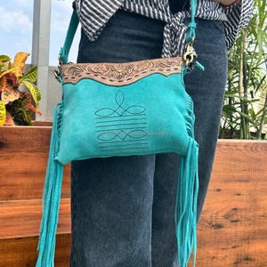 Venta caliente de las mujeres de estilo bohemio occidental a mano Tooled turquesa gamuza patrón Floral cremallera bandolera monedero inscripción Logo - Product Image 3