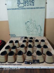 BRAND ZONE - Juego de Protectores de Tendones de Neopreno para Caballos, Producto para el Cuidado Equino, Juego de Cuatro, Dos Delanteros y Dos Traseros - Product Image 5