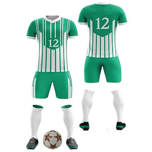 Tenue de football personnalisée toutes tailles avec impression par sublimation – Maillots et shorts respirants à séchage rapide - Product Image 4