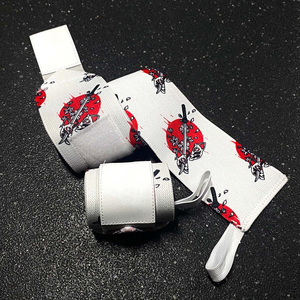 Fabricante de Muñequeras Premium para Entrenamiento de Fuerza, Press de Banca y Levantamiento de Pesas con Opciones de Logotipo Personalizado para el Mercado Global - Product Image 6