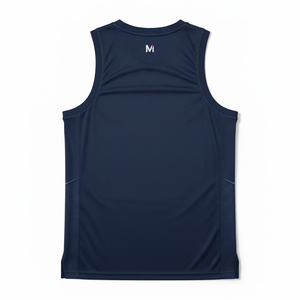 Ensemble d'uniformes de basketball sublimés haute résistance en tissu mesh respirant avec logo personnalisé pour équipes de basketball – En vente - Product Image 3