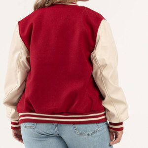 Blouson Bomber Universitaire Femme Personnalisé en Laine, Manteau de Baseball Style Letterman avec Logo Brodé, Vente en Gros OEM Usine - Product Image 4