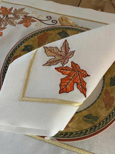 ชุดผ้าปูโต๊ะและผ้าเช็ดปากปักลายใบไม้ฤดูใบไม้ร่วงแบบดั้งเดิมสุดหรู ซักได้ สีเบจ ผ้าฝ้าย สำหรับใช้ในบ้าน งานแต่งงาน และงานอีเว้นท์ต่างๆ - Product Image 3