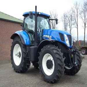 Tracteur New Hollandds haute performance, 40 CV, 4 roues motrices, transmission par engrenages, puissance fiable, composants robustes, qualité durable - Product Image 3
