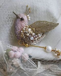 Broche de Diseño Elegante con Cuentas Bordadas para Decoración de Ropa de Lujo - Product Image 4