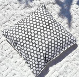 Funda de Cojín Personalizable, Reversible, Lavable y Sostenible, Hecha a Mano, con Estampado de Puntos y Dibujos Animados de Animales, Estilo Bohemio Indio - Product Image 1