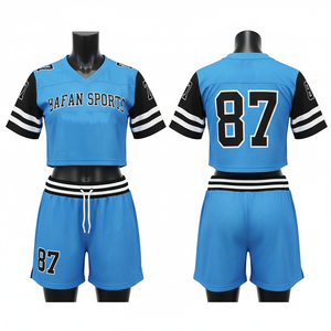 Conjunto de Camiseta y Pantalones Cortos de Fútbol para Mujer, 180 GSM, Malla de Poliéster Transpirable, Diseño de Paneles Verde y Negro, Sublimación, Logotipo Personalizado - Product Image 2