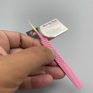 Pinzas para Pestañas Color Rosa Bebé con Punta Dorada, Acero Inoxidable Japonés Tipo L, Agarre de Diamante para Volumen Ruso, Pinzas para Extensión de Pestañas - Product Image 2