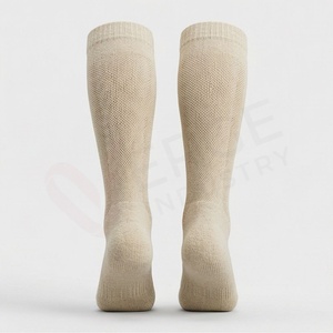 Chaussettes mi-hautes pour hommes, couleur unie, tricotées, respirantes, 100% coton, style classique pour l'automne, usage quotidien - Product Image 2