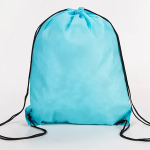 Sacs à dos personnalisés en polyester imperméable et écologique avec cordon de serrage, impression de logo, football, sports, multicolores - Product Image 1