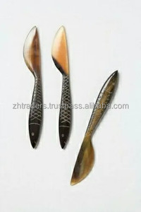 ช้อนเขาควายแกะสลักขัดเงาอย่างประณีต สวยงาม เป็นมิตรกับสิ่งแวดล้อม จากอินเดีย มีขนาดตามสั่งสำหรับการสั่งซื้อจำนวนมาก - Product Image 4