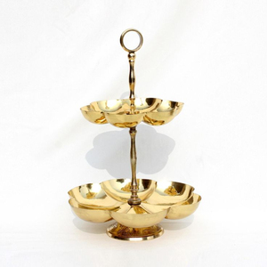 Soporte para Pastel de Metal Plateado con Acentos Florales Dorados, Diseño Fabuloso, para Exhibición de Postres en Bodas y Eventos, a Excelente Precio - Product Image 4