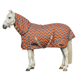Couverture d'hiver robuste pour chevaux CrossEdge, motif chevron en zig-zag, couverture de cou détachable, imperméable et respirante, couverture d'extérieur - Product Image 1