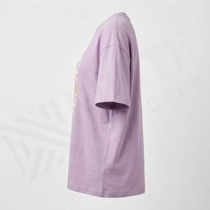 เสื้อยืดโอเวอร์ไซส์ขายส่งสำหรับผู้หญิง พิมพ์ลาย DTF ผ้าฝ้ายสั่งทำ เสื้อยืดลำลอง คุณภาพจากโรงงานโดยตรง แฟชั่นที่ยั่งยืน - Product Image 3