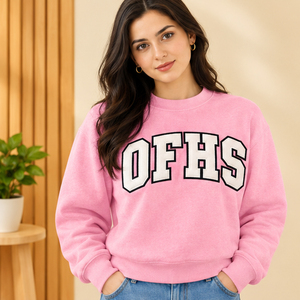 Sweat-shirt rose à col rond pour femme, pull à col montant avec lettres OFHS, broderie personnalisée de logo universitaire et lettres grecques, pour sororité - Product Image 1