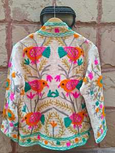 Veste en velours Sarong avec broderie florale, veste artisanale d'hiver unisexe avec doublure en coton, style bohème pour femmes - Product Image 2