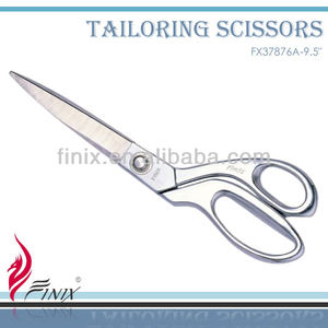 กรรไกรตัดเย็บผ้าสแตนเลสญี่ปุ่น 420J2 ขนาด 9.5 นิ้ว พร้อมด้ามจับโลหะผสมสังกะสีสีทอง สำหรับงานเย็บมืออาชีพ - Product Image 3