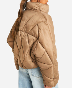 Chaquetas Acolchadas de Invierno para Mujer, Fabricante, Pedidos al por Mayor, Ropa Exterior Ligera y Aislante, Impresión de Logotipo Personalizado - Product Image 6