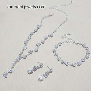 Ensemble de bijoux en strass de cristal, collier, boucles d'oreilles, bracelet, alliage plaqué argent, cadeau de mariage pour femmes - Product Image 4