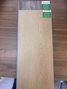 Plancher en vinyle rigide SPC de qualité supérieure, résistant au feu, imperméable, facile à nettoyer, pour la décoration de la maison - Product Image 5