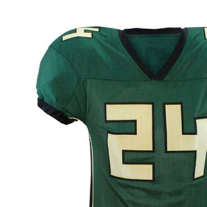 Tenue de football respirante en polyester de haute qualité à manches courtes pour adultes et garçons (maillot et short) - Product Image 4